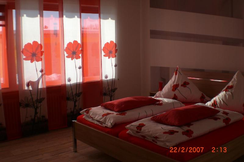 One-Bedroom Apartment with Garden View image 1