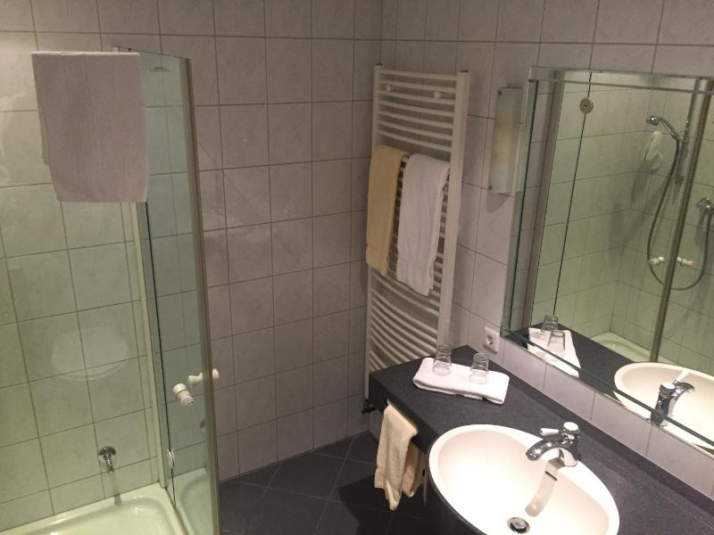 Double Room image 1