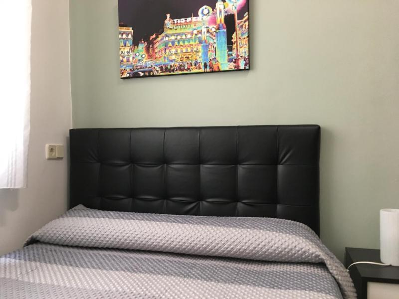 Double Room with Shared Facilities image 2