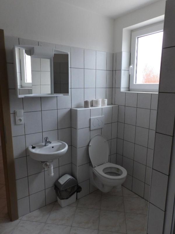 One-Bedroom Apartment image 2