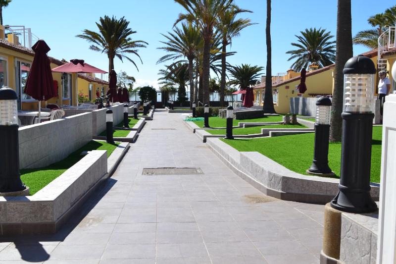 Bungalows Club Primavera - image 11