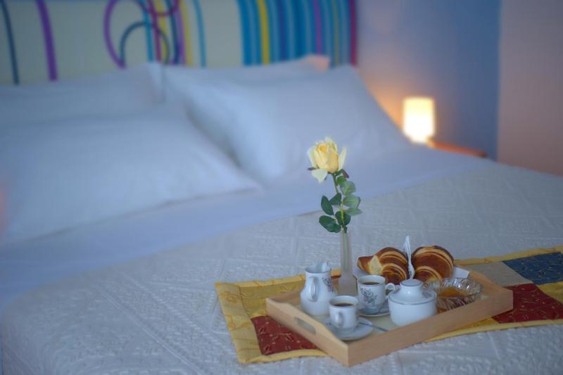 Iris Hotel - image 42