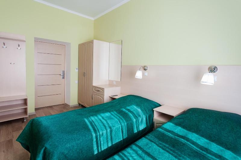 Superior Double or Twin Room - Treatment Included image 3