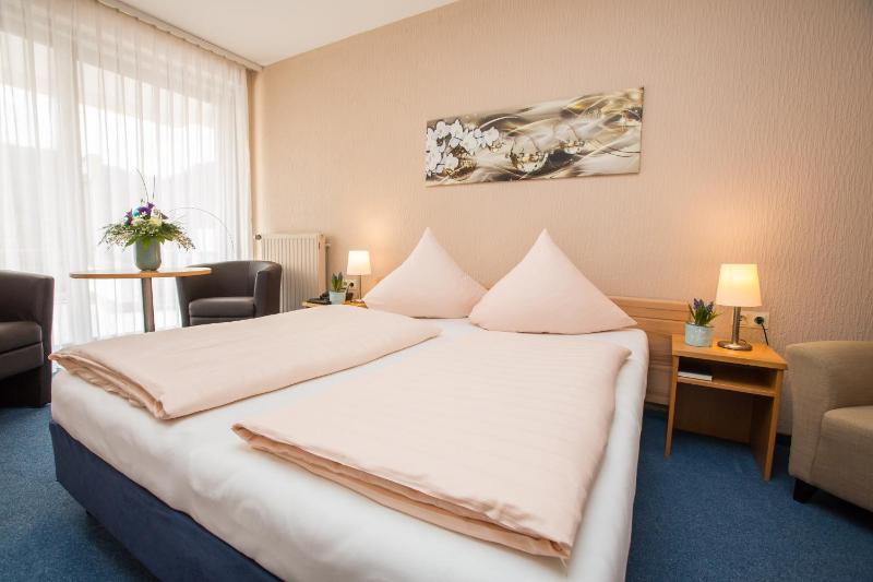 Double Room with Private External Bathroom image 1