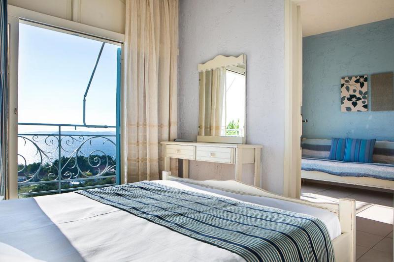 Irini Apartments - image 7