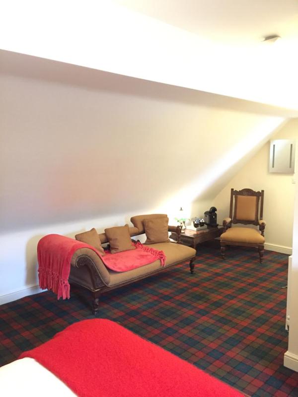 King Suite image 3