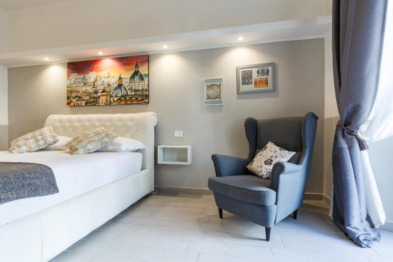 Superior Double Room image 4