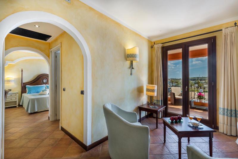 Royal Spa Suite image 4