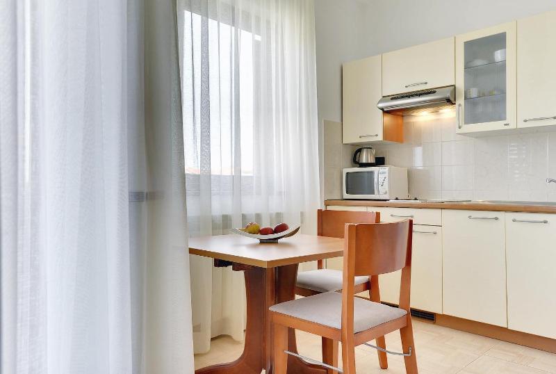 Studio with Balcony image 1