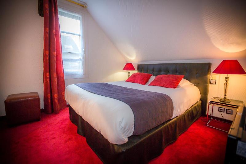 Hotel Relais Saint Jean Troyes - image 37