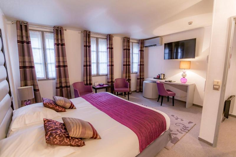 Hotel Relais Saint Jean Troyes - image 28