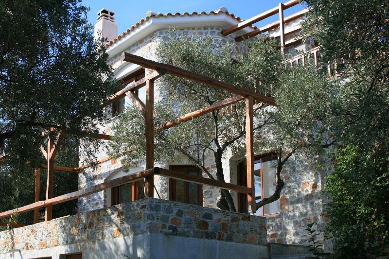 Villas Zoe - image 1