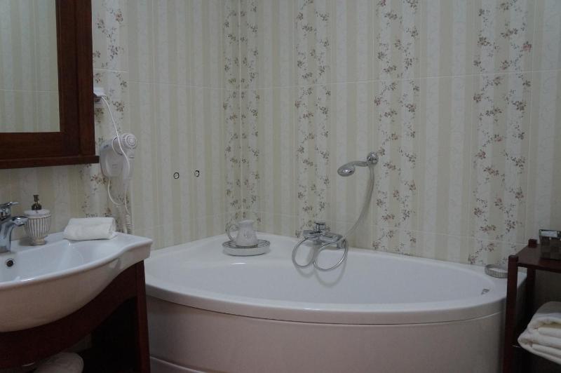 Apartment image 2