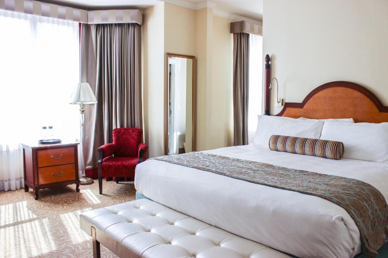 King Room image 2
