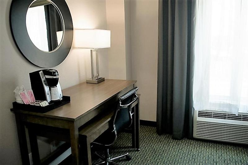 Holiday Inn Express Hotel and Suites Port Aransas/Beach Area By IHG - image 8