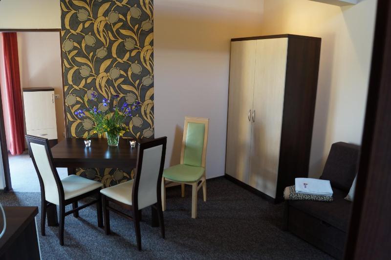 Apartment image 4