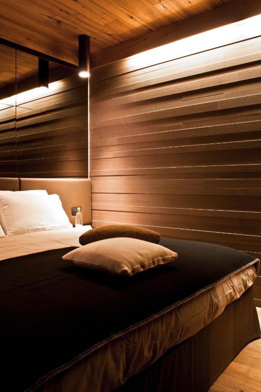 Junior Suite (2 Adults) image 2
