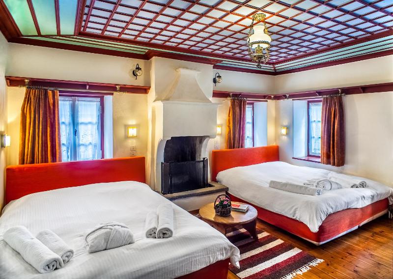 Double or Twin Room image 1