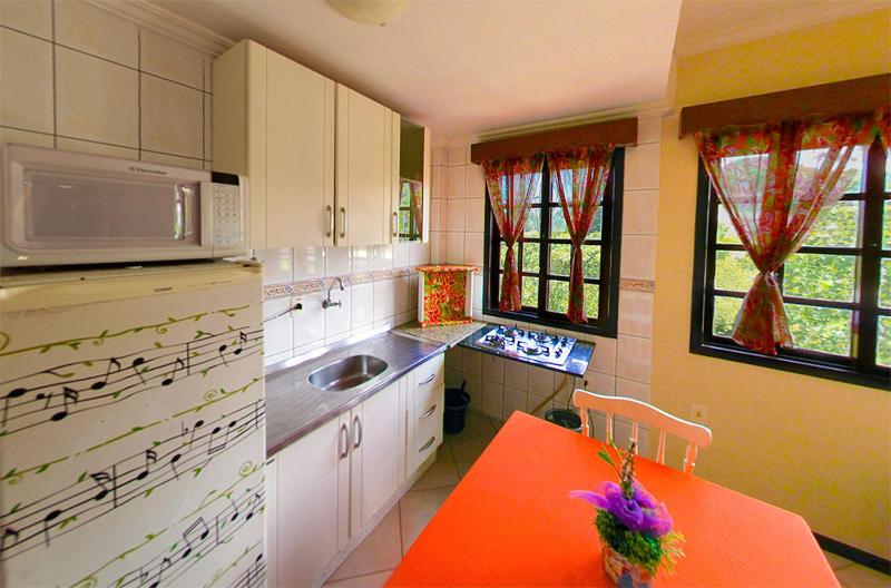 Apartment with Sea View image 2