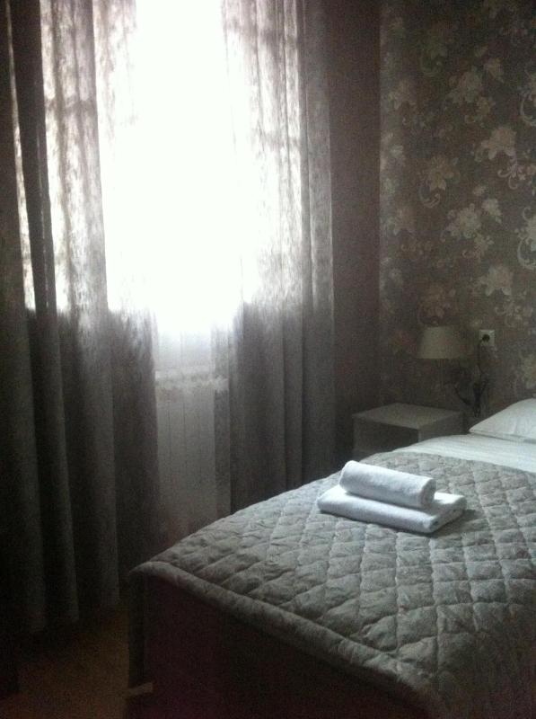 Triple Room with Bathroom image 1