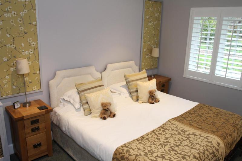 Bluebell Room image 3