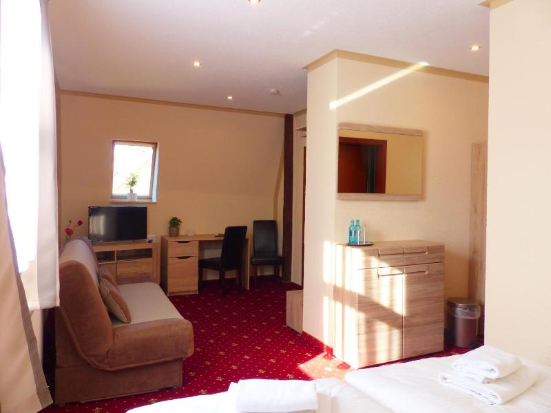 Comfort Double Room image 3