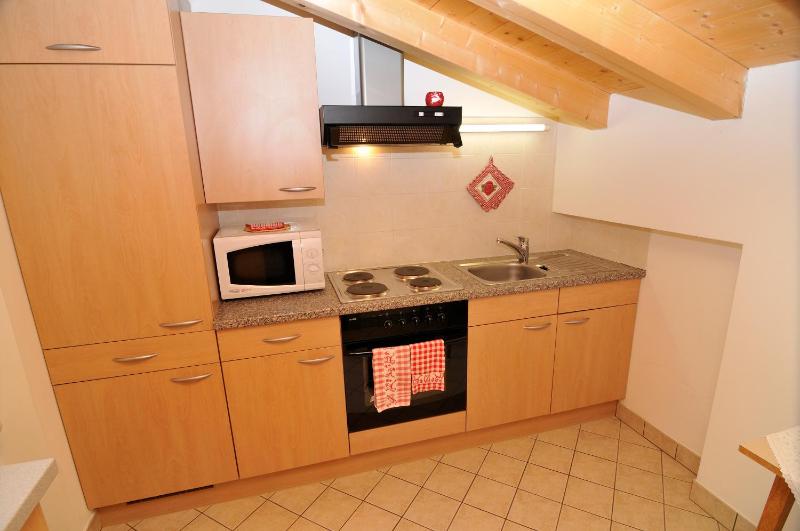 Studio with Balcony (2 Adults) image 3