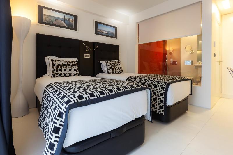 Faro Boutique Hotel - image 19