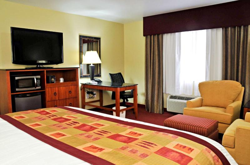 King Room image 3