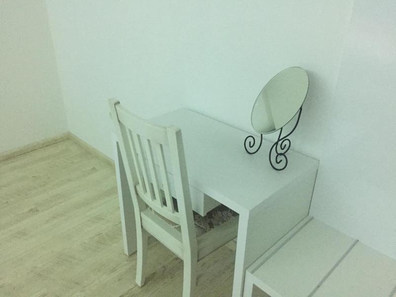Comfort Triple Room with Balcony image 2