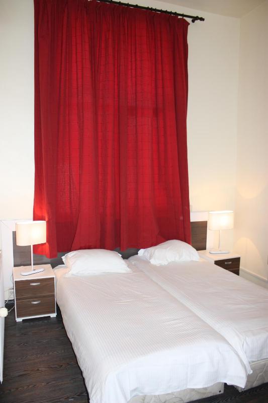 Double Room image 2