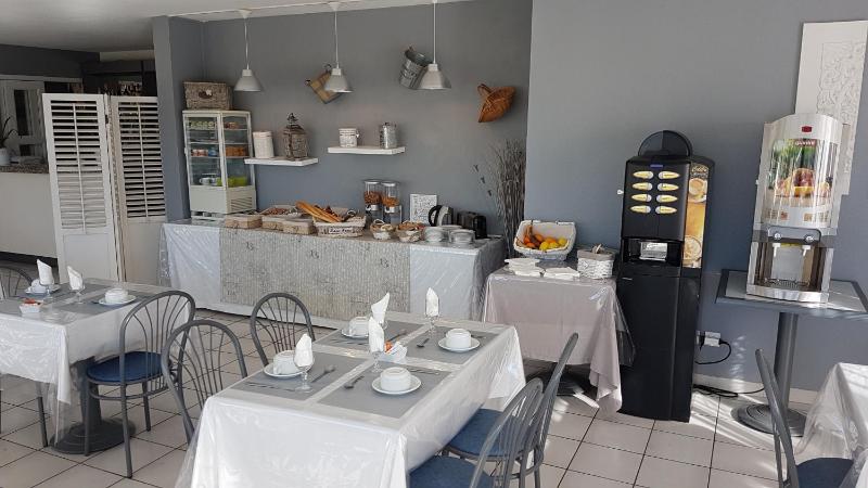 Hotel Albizzia - image 47