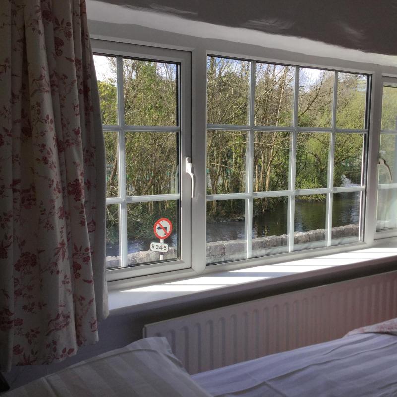 Double Room image 2