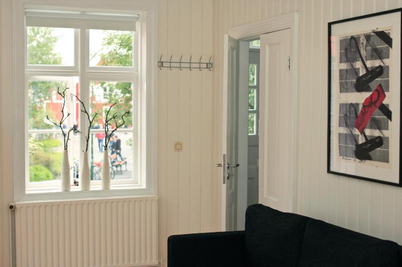 House of the Snowbird - image 3