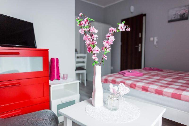 Budget Double Room image 2