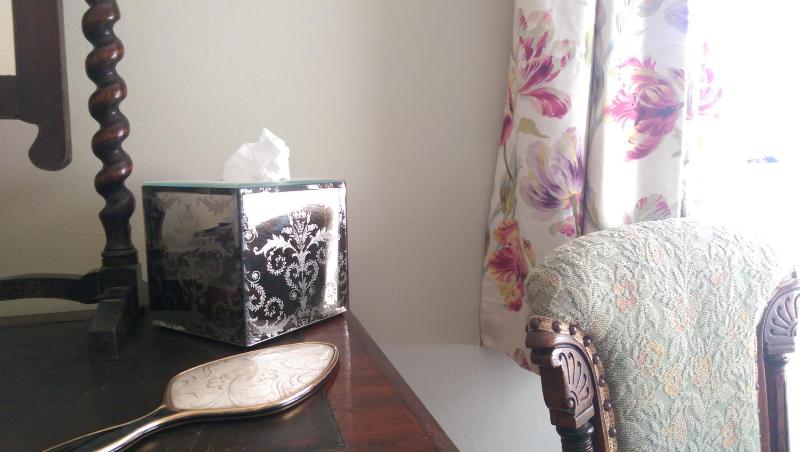 Premium Double Room image 4