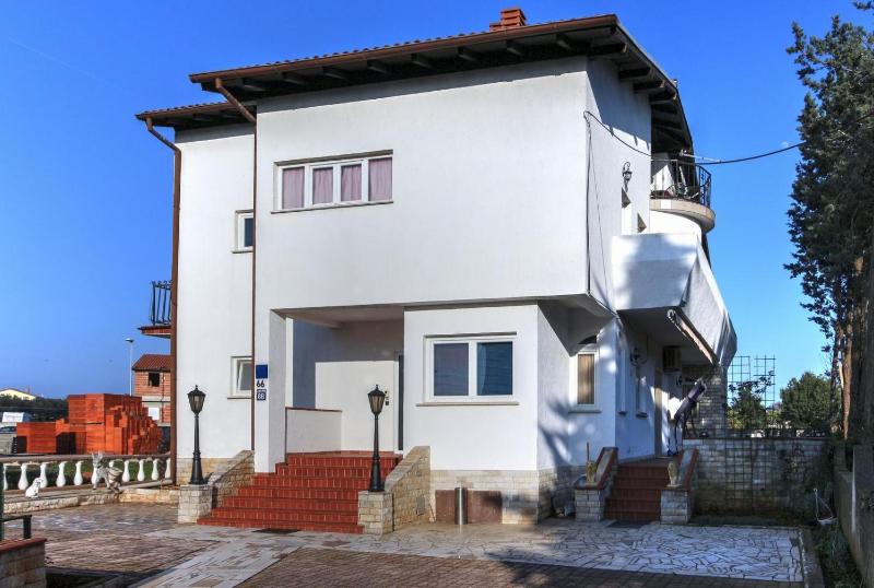 Apartments Dragica 1251 - image 25