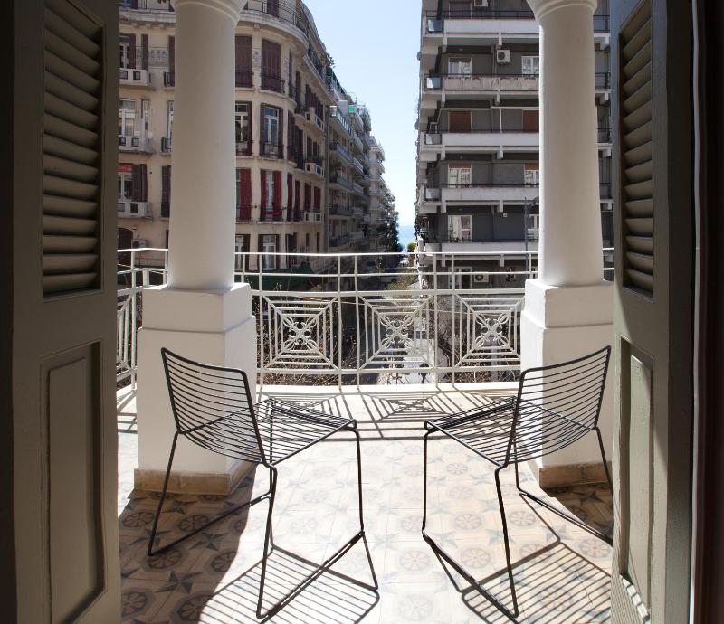 Sea View Studio with Balcony image 3
