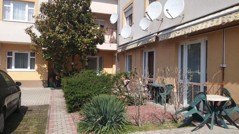 Safari Apartman - image 20