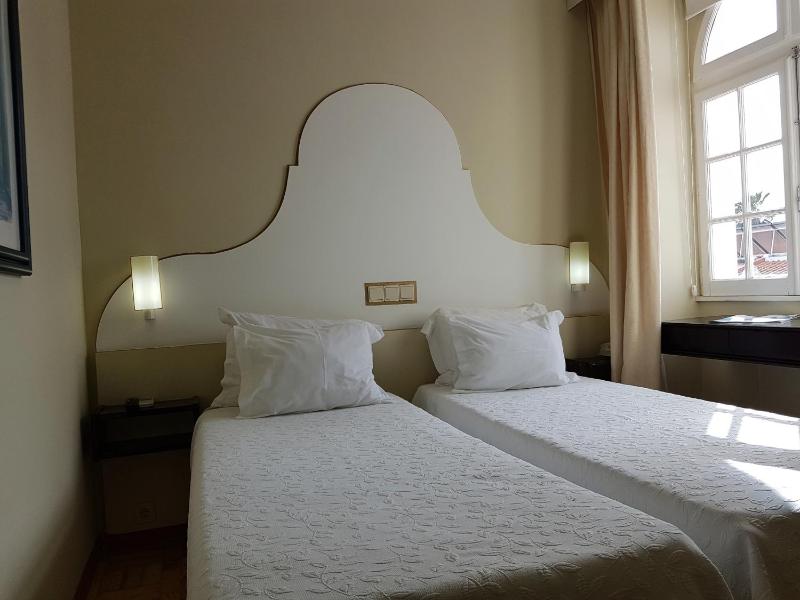 Standard Double or Twin Room image 2