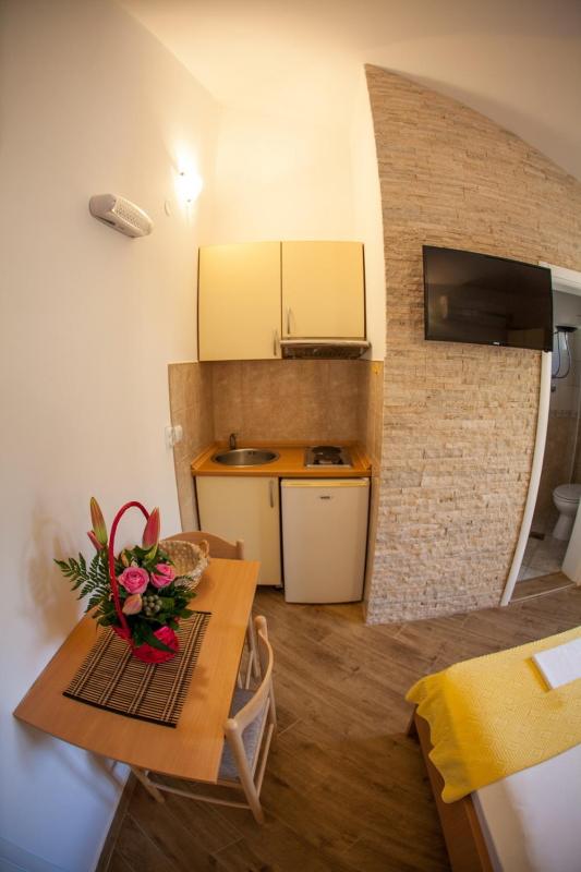 Suite with Balcony image 4