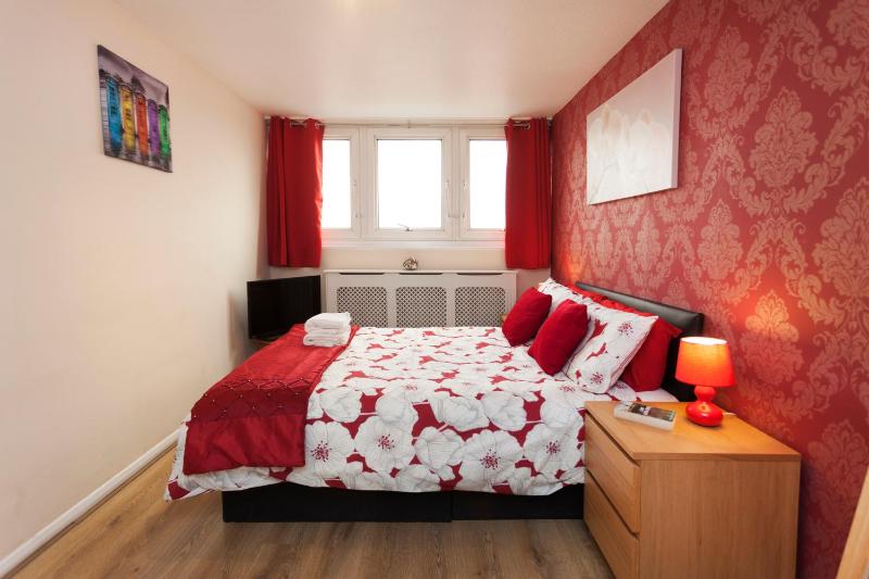 Two-Bedroom Apartment (4 Persons) image 3