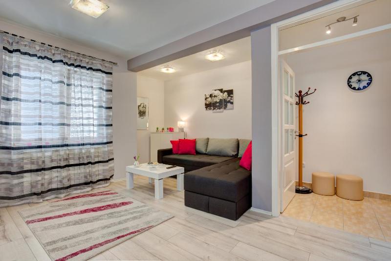 Apartment Biljana - image 4