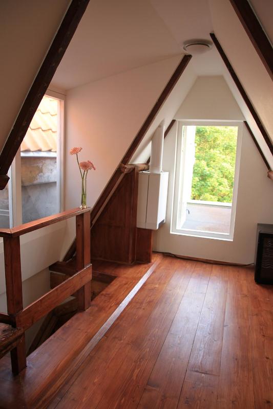 Apartment image 3