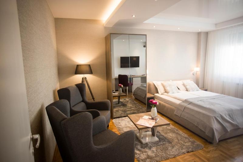 Dia Belgrade Arena Apartment Images