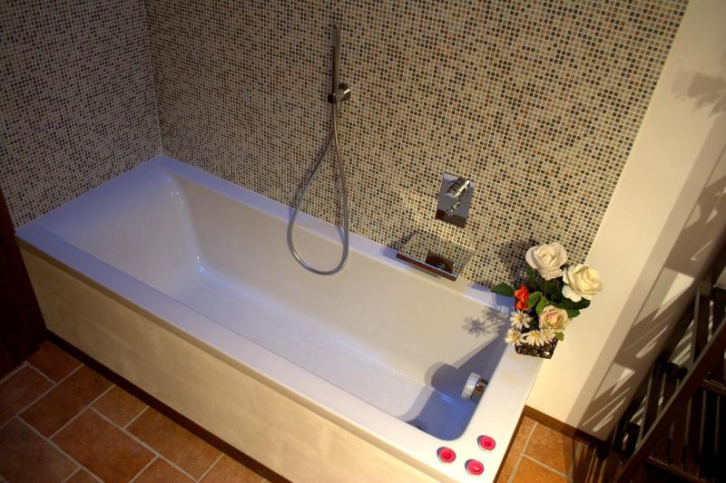 Two-Bedroom House image 1
