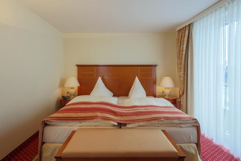 Deluxe Suite image 2