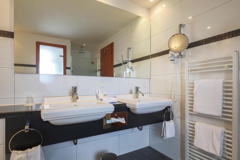 Junior Suite image 1