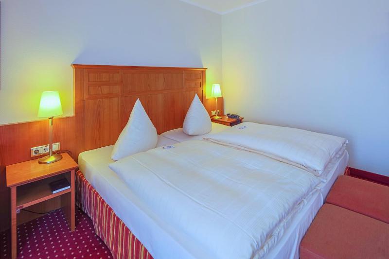 Comfort Double Room image 4