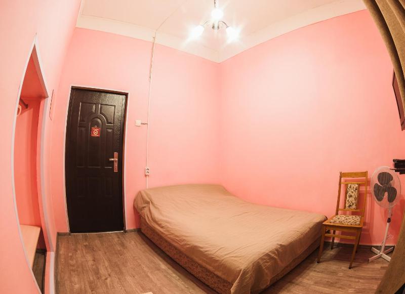 Economy Double Room image 2